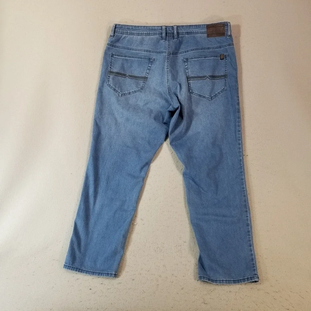 Buffalo David Bitton jeans mens 38 x 30 Axel slim straight blue flex denim pants